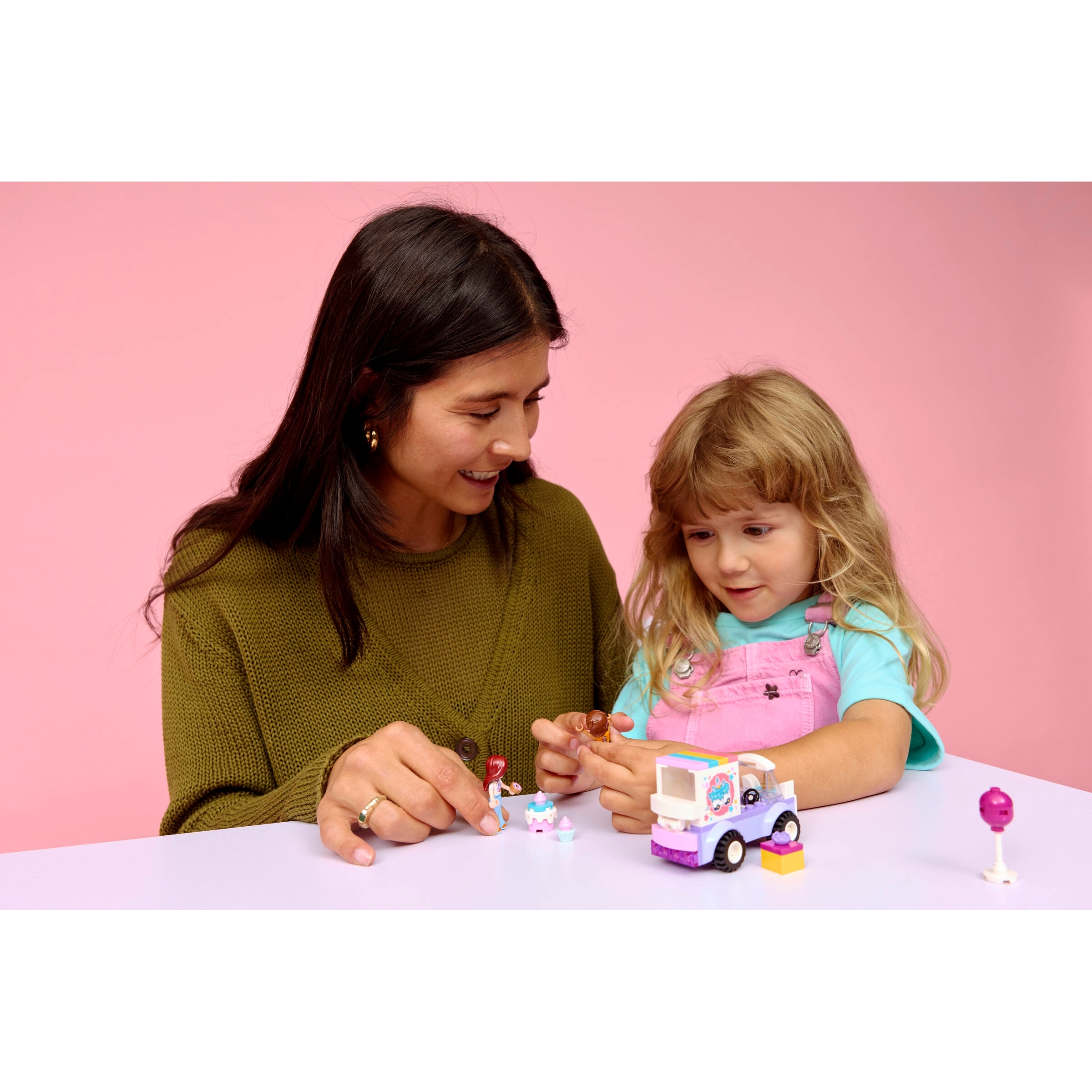Unicorn Cake Delivery Car - Image 7