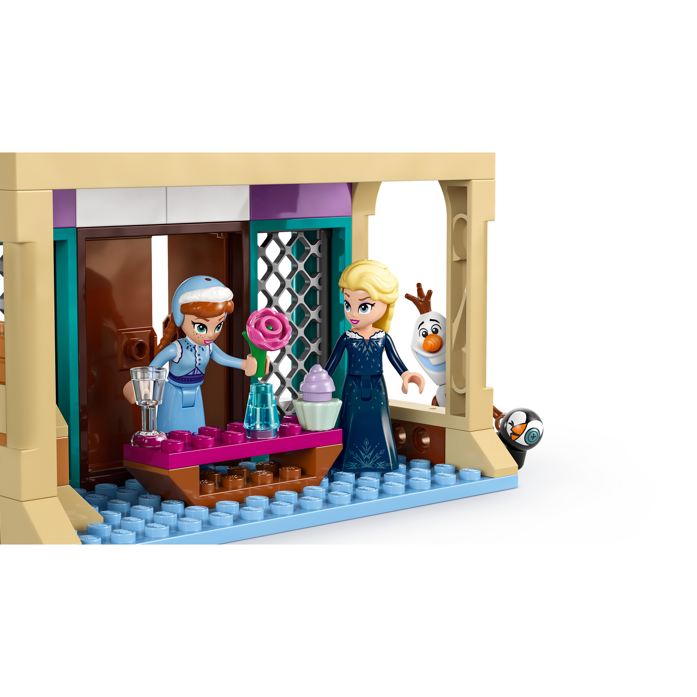 Arendelle Frozen Castle - Image 4